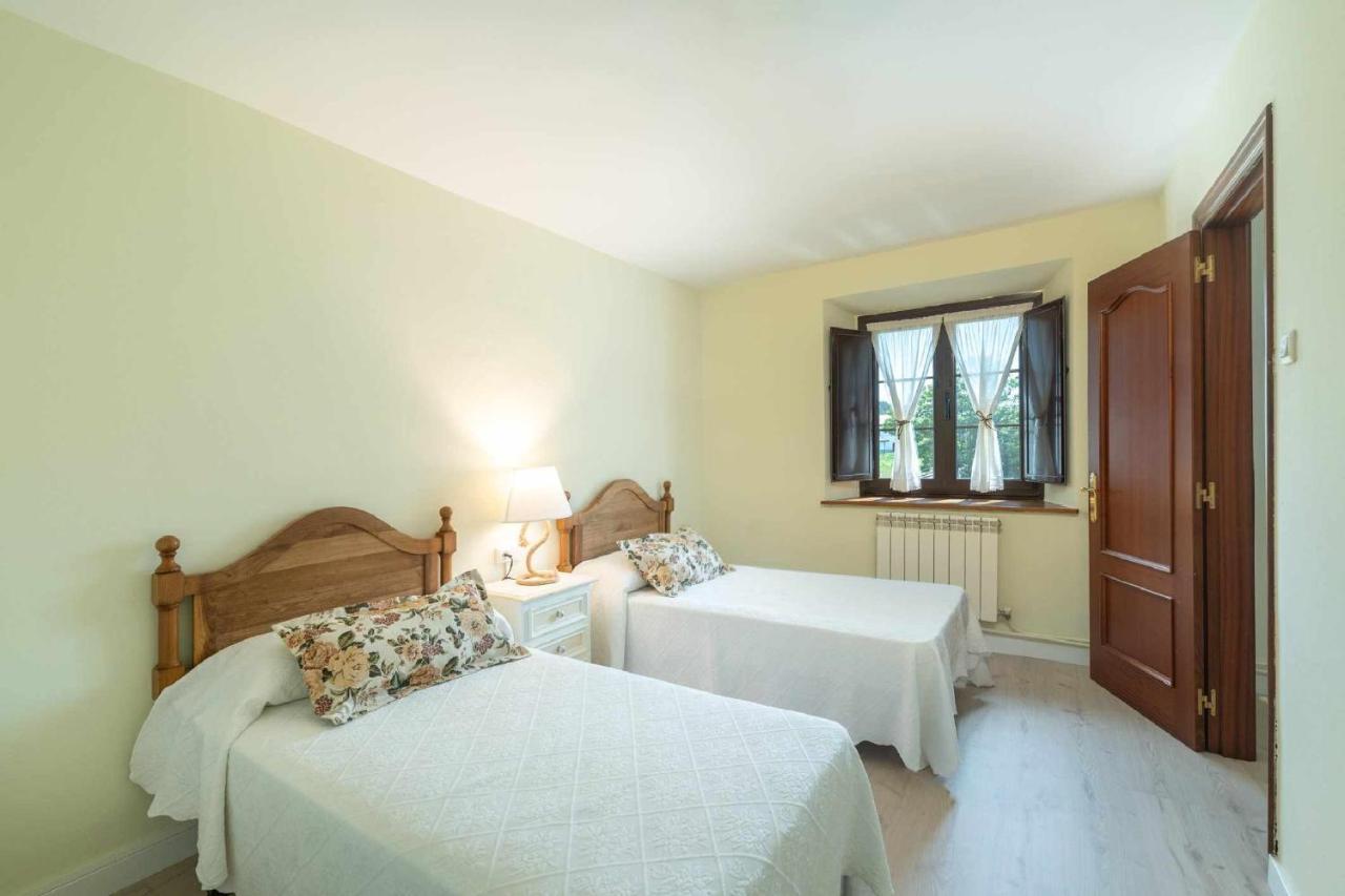 Casa La Venta De Pedro Villa Ribadesella Eksteriør billede